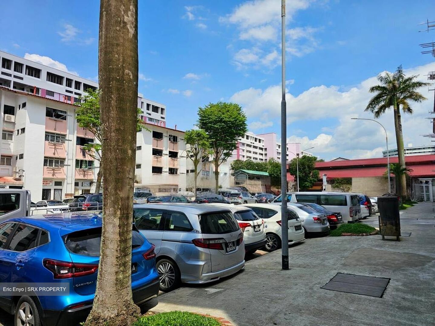 Chong Pang Garden (D27), Shop House #456921471